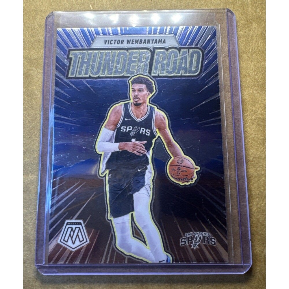 🔥2024-25 Panini Mosaic Victor Wembanyama Thunder Road #8 San Antonio Spurs